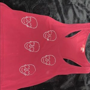 Skull crop top